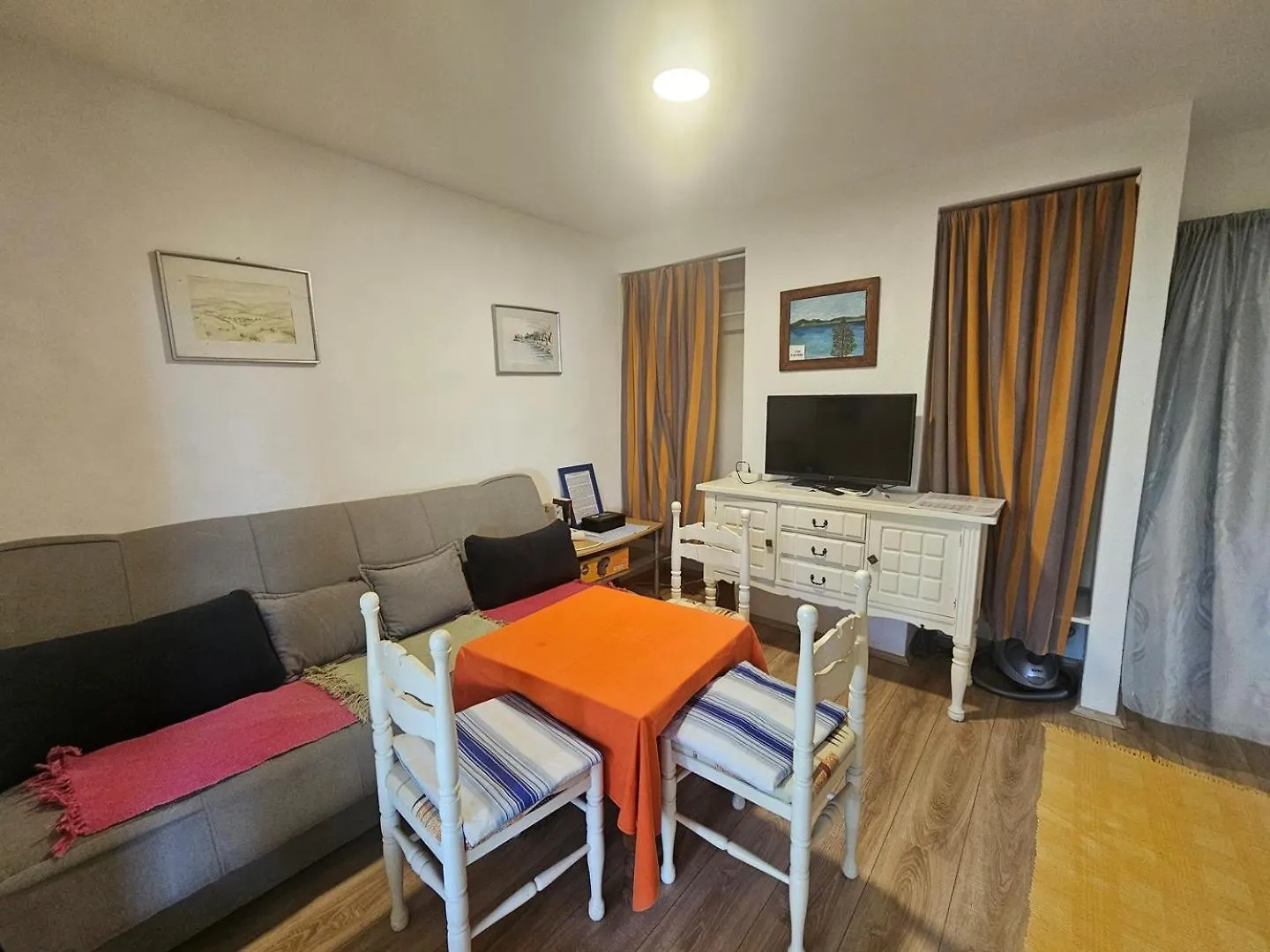 Zympresse 3 Nv - Apartment 70 M From The Beach Novi Vinodolski